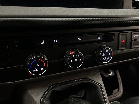 Volkswagen Transporter 27 of 30