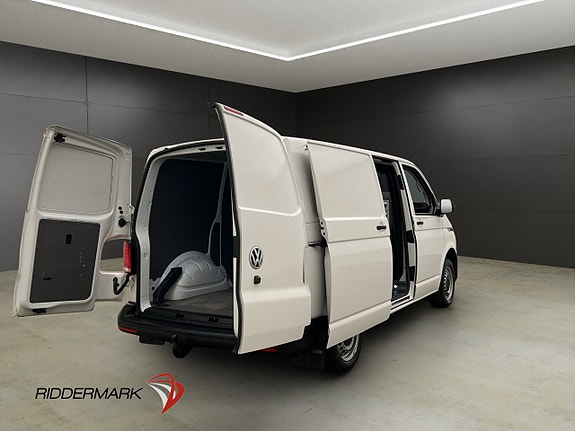 Volkswagen Transporter 11 of 30