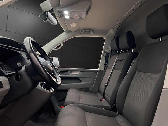 Volkswagen Transporter 15 of 30