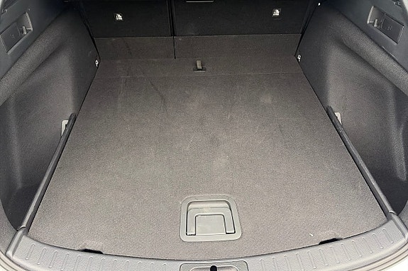 Toyota Corolla 11 of 21