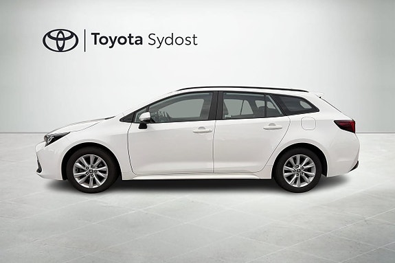 Toyota Corolla 4 of 21