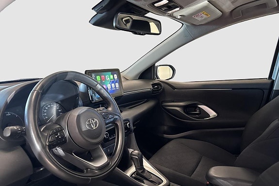 Toyota Yaris 6 of 12