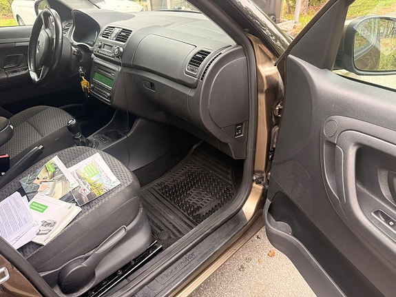 Skoda Roomster 13 of 23