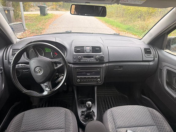 Skoda Roomster 8 of 23