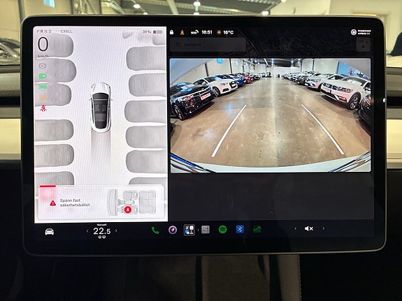 Tesla Model 3 18 of 20