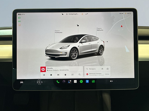 Tesla Model 3 15 of 20