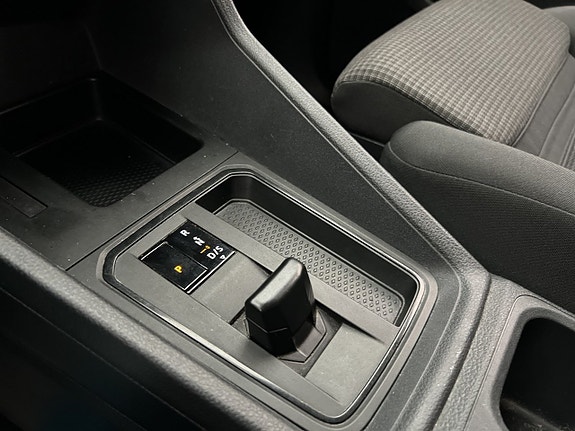 Volkswagen Caddy 24 of 30