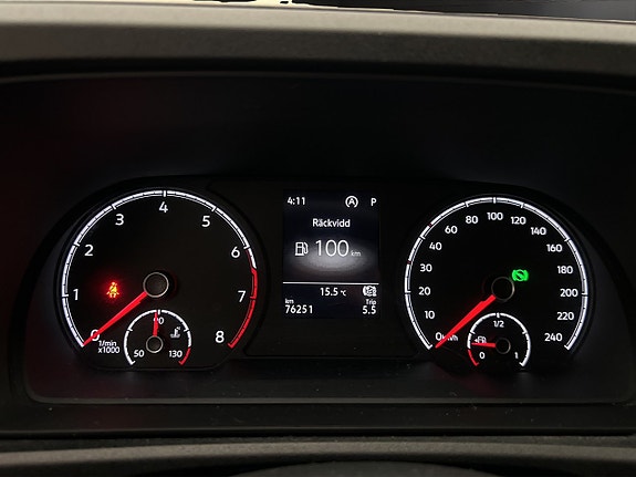 Volkswagen Caddy 18 of 30