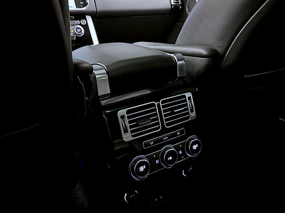 Land Rover Range Rover 24 of 26