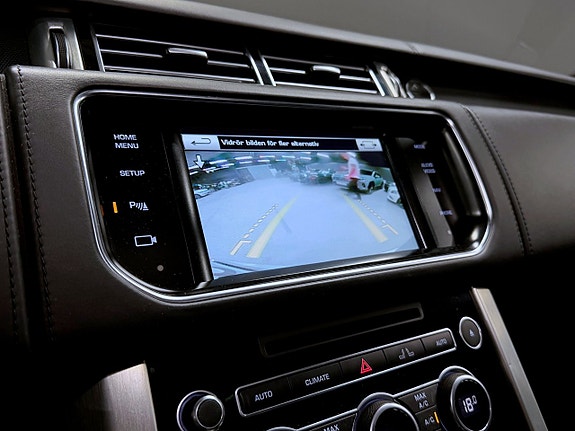 Land Rover Range Rover 18 of 26