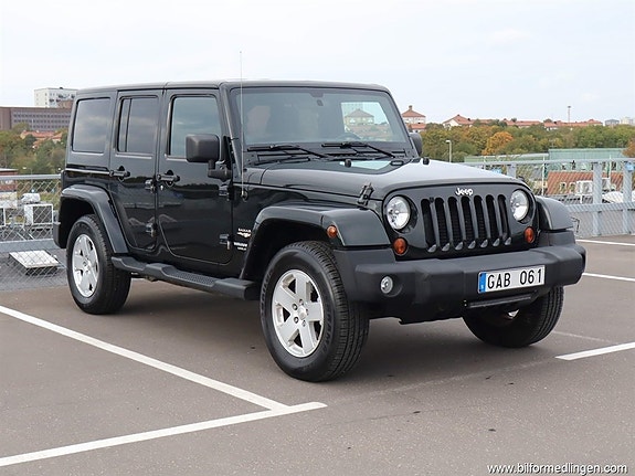 Jeep Wrangler 2 of 27