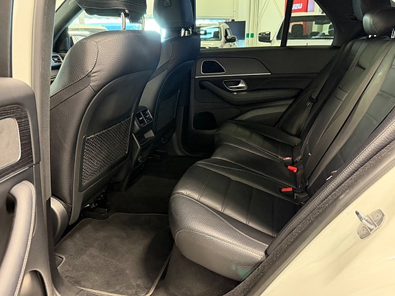 Mercedes-Benz GLE350 de 9 of 15