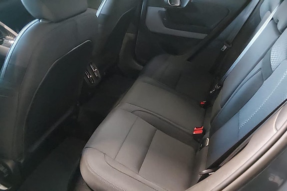 Polestar 2 12 of 19