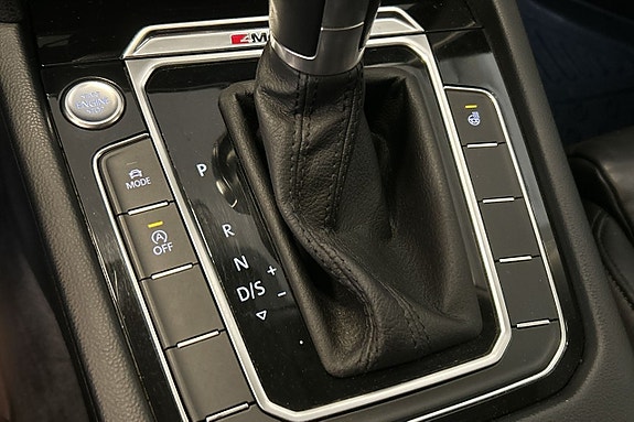 Volkswagen Passat 20 of 27