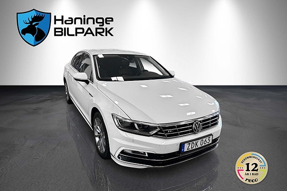 Volkswagen Passat 3 of 27