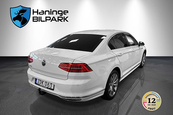 Volkswagen Passat 4 of 27