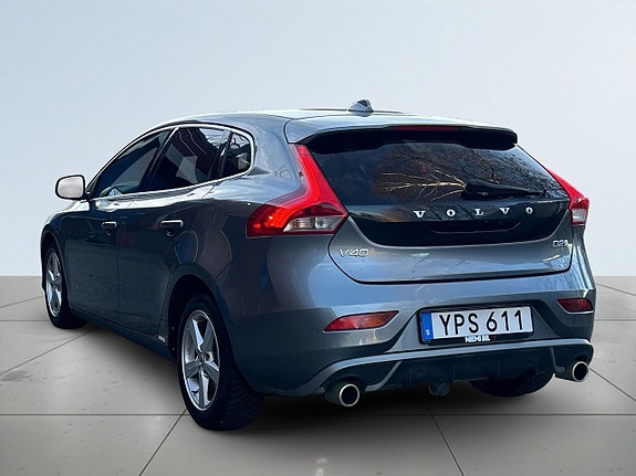 Volvo V40 5 of 22