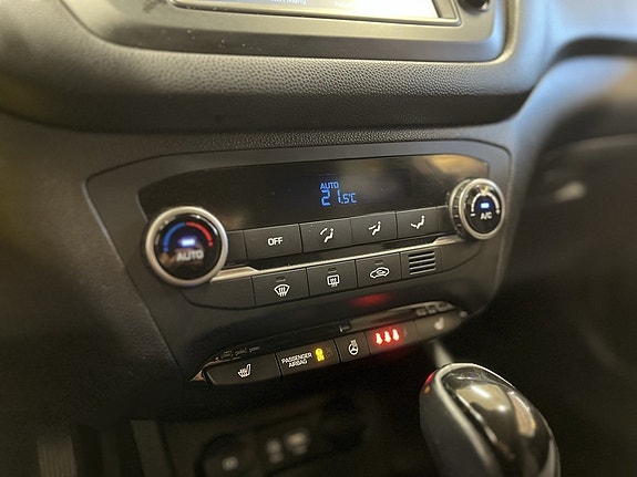 Hyundai i20 11 of 19