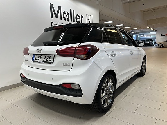 Hyundai i20 4 of 19