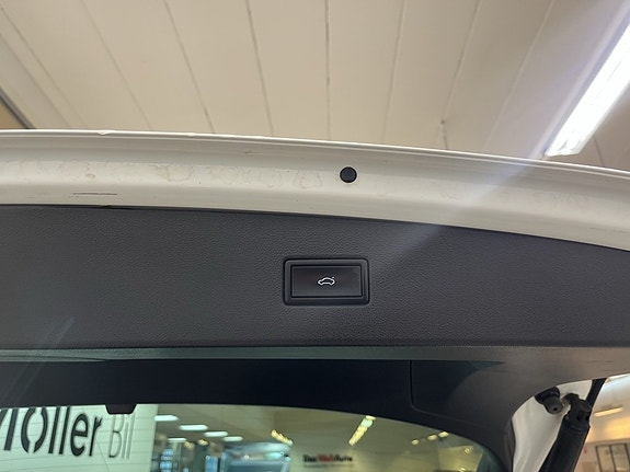 Volkswagen Tiguan 16 of 17
