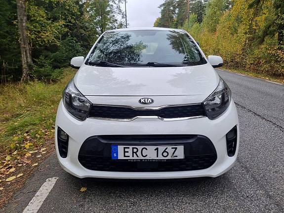 Kia Picanto 2 of 15