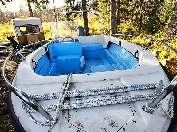 Uttern 5201, Suzuki 85hk och båtvagn 5 of 15
