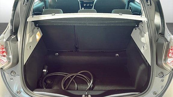 Renault Zoe 19 of 19