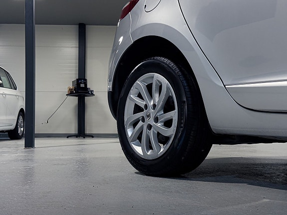 Renault Megane 6 of 15