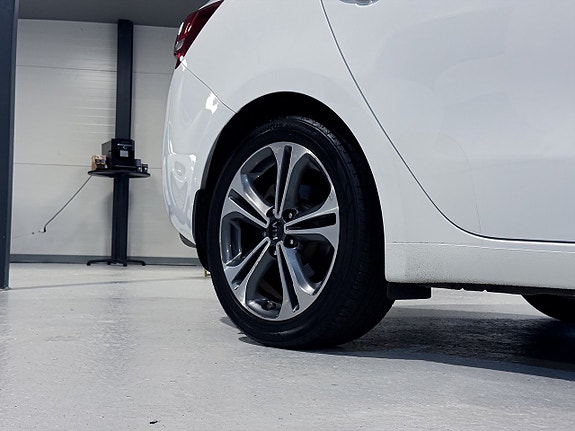 Kia Ceed 6 of 19
