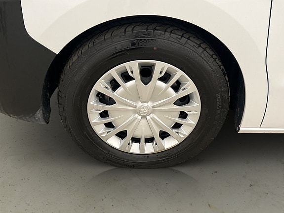 Toyota Proace 29 of 30