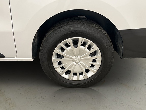 Toyota Proace 30 of 30
