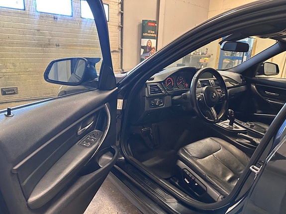 BMW 330d 9 of 20