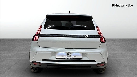 Renault 5 E-Tech 4 of 23