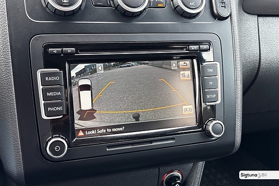 Volkswagen Touran 24 of 24