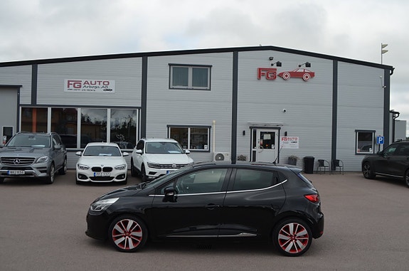 Renault Clio 10 of 27