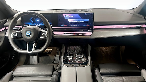 BMW 530e 4 of 9