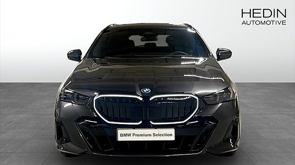 BMW 530e 8 of 9