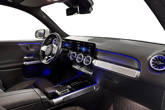 Mercedes-Benz EQB300 10 of 20