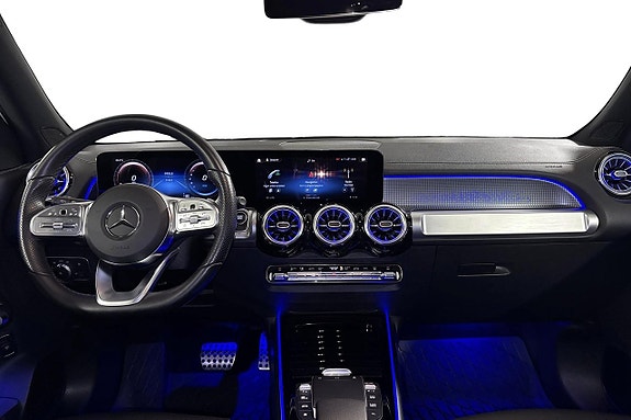 Mercedes-Benz EQB300 9 of 20