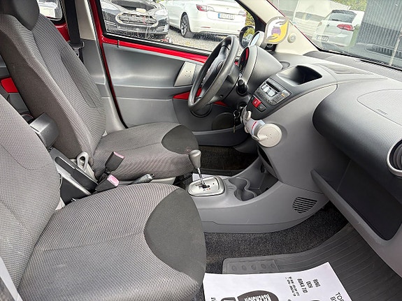 Toyota Aygo 10 of 18