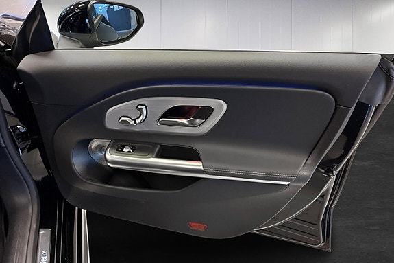 Mercedes-Benz CLA250+ 15 of 21