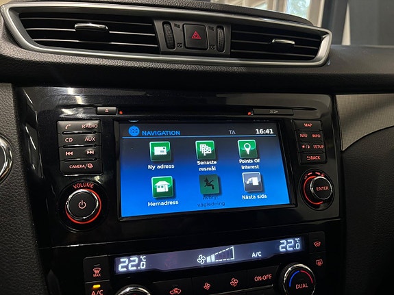 Nissan Qashqai 24 of 30