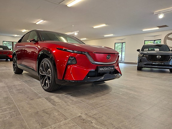 Mazda CX-6e 2 of 23