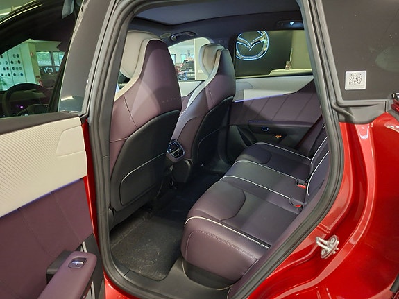 Mazda CX-6e 21 of 23