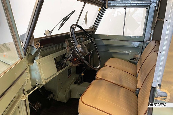 Land Rover Series 10 of 22