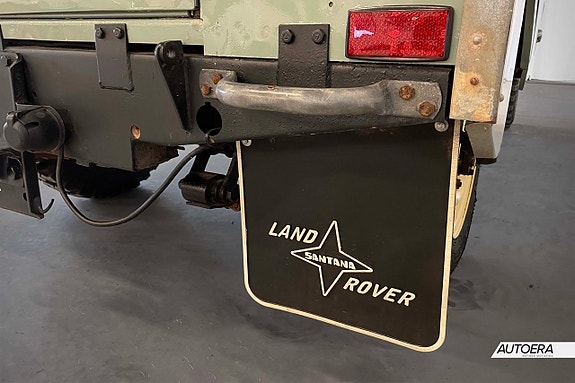 Land Rover Series 18 of 22