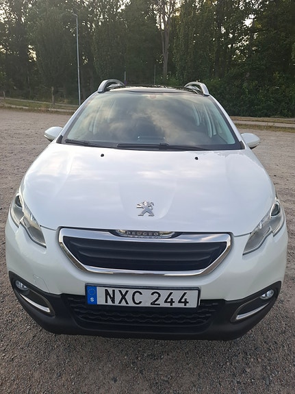 Peugeot 2008 5 of 15