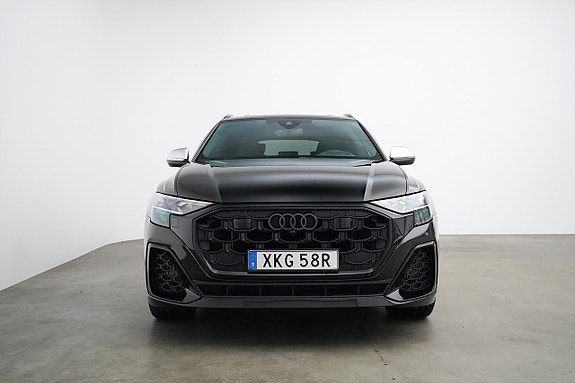 Audi SQ8 26 of 28