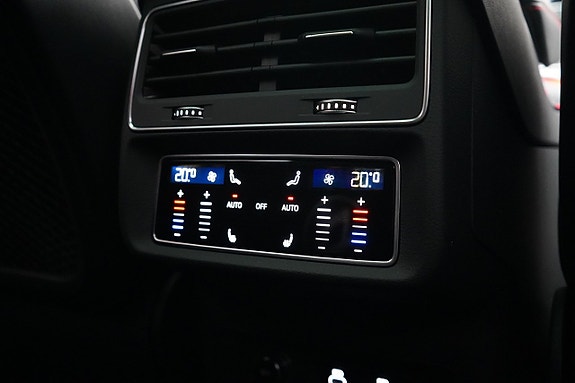 Audi SQ8 21 of 28