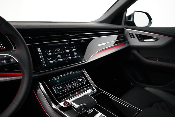 Audi SQ8 10 of 28